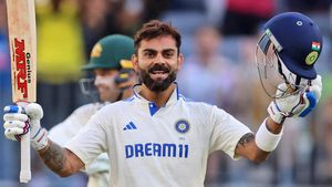 IND vs AUS 2nd Test: విరాట్ కోహ్లిని ఊరిస్తున్న వరల్డ్ రికార్డ్!