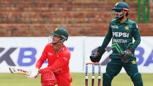 ZIM vs PAK: పాకిస్థాన్‌కు షాక్ ఇచ్చిన జింబాబ్వే