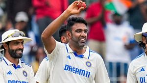 IND vs AUS: వరల్డ్ రికార్డ్‌పై కన్నేసిన రవిచంద్రన్ అశ్విన్