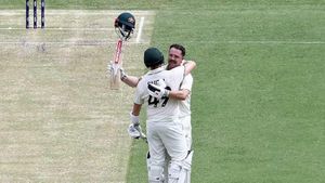 IND vs AUS: చరిత్ర సృష్టించిన ఆస్ట్రేలియా.. 9 ఏళ్ల తర్వాత..!