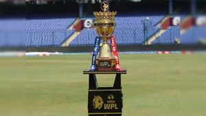 WPL 2025 వేలం.. జాక్‌పాట్ కొట్టిన 16 ఏళ్ల అమ్మాయి!