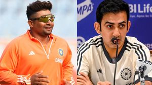 చిక్కుల్లో సర్ఫరాజ్ ఖాన్.. లీకు వీరుడిపై గంభీర్ ఆగ్రహం!