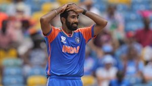 ఆ ఒక్కటి చేస్తే - Champions Trophy స్క్వాడ్‌లో బుమ్రాకు ఛాన్స్!