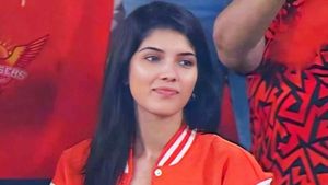 కావ్య పాప.. నీ ఫేవరేట్ ప్లేయర్‌కు బాగా బలిసింది!