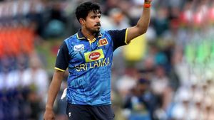 NZ vs SL: హ్యాట్రిక్‌తో చరిత్ర సృష్టించిన తీక్షణ!