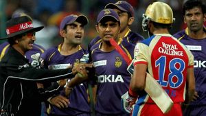 కోహ్లీ, గంభీర్ మధ్య గొడవ ఆపింది నేనే: మాజీ క్రికెటర్