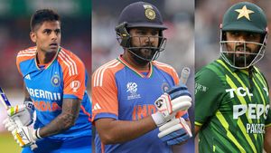 IND VS Eng : సూర్య.. అదొక్కటి చేస్తే చాలు.. రోహిత్, బాబర్ ఆజం రికార్డులు హాంఫట్!