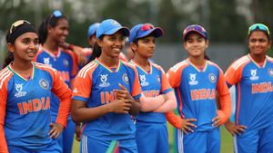 ICC U19 Worldcup: భారత అమ్మాయిలు ధనాధన్.. ఫైనల్ కు అర్హత