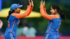 U19 T20 WC: చరిత్ర సృష్టించిన వైష్ణవి శర్మ.. 17 బంతుల్లోనే భారత్ విజయం! (వీడియో)