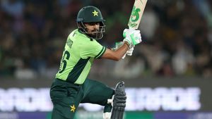 Pak vs NZ: 'తాబేలు - కుందేలు కథలా ఉందే'.. బాబర్ జిడ్డూ బ్యాటింగ్‌పై పేలుతోన్న సెటైర్లు