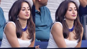 IND vs PAK: ఇండియా-పాక్ ఫ్యాన్స్ హృదయాలను కొల్లగొట్టిన ఈ సుందరి ఎవరో తెలుసా?