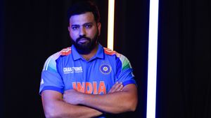 Champions Trophy: టీమిండియా జెర్సీపై పాకిస్థాన్ పేరు.. కొత్త జెర్సీ చూశారా?