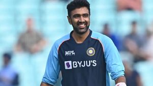 Champions Trophy 2025: ఇదేం సెలెక్షన్.. అతన్ని పక్కనపెట్టడం సరికాదు: అశ్విన్