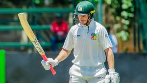 ఏం ఛాన్స్ కొట్టాడురా.. 148 ఏళ్లలో తొలిసారి.. అరంగేట్ర మ్యాచ్‌లోనే కెప్టెన్‌గా..