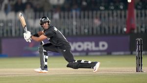 BAN vs NZ: బంగ్లాపై న్యూజిలాండ్‌ విజయం.. పాకిస్థాన్ ఔట్!