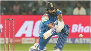 IND vs ENG: రోహిత్ శర్మ సెంచరీ.. ఇక దబిడి దిబిడే!