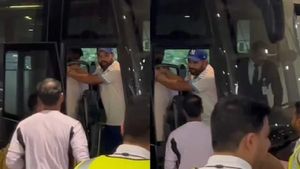 Champions Trophy: అయ్యా.. సామి మళ్లీ మర్చిపోయావా? - దుబాయ్‌లో రోహిత్ వీడియో వైరల్