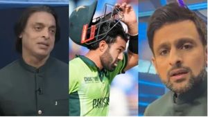 భారత్‌ చేతిలో ఓటమి.. లైవ్‌లో తిట్టుకున్న షోయబ్ అక్తర్, మాలిక్!