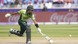 NZ vs PAK Babar Azam: యూనిస్ ఖాన్ రికార్డును సమం చేసిన బాబర్ ఆజం