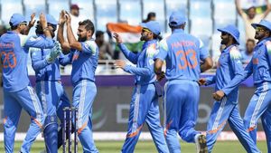 IND vs NZ Final: భారత్‌దే ట్రోఫీ.. పాకిస్థాన్ ఆటగాడు ఏమన్నాడంటే?