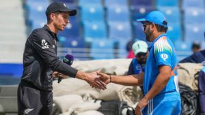 IND vs NZ: క్రికెట్ చరిత్రలోనే కనీవినీ ఎరుగని రికార్డ్!