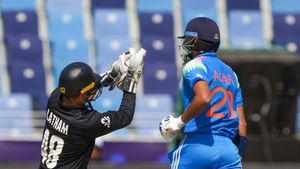 IND vs NZ: బాప్‌రే.. ఫీల్డింగ్‌తో టీమిండియాను దెబ్బతీసిన న్యూజిలాండ్!