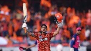 SRH vs RR: చరిత్ర సృష్టించిన ఇషాన్ కిషన్!