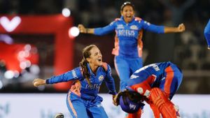 WPL 2025: మలుపు తిప్పిన నాట్ సీవర్.. ముంబై ఇండియన్స్‌దే టైటిల్!