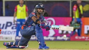 IPL 2025: అద్భుతం.. రోహిత్, కోహ్లీ చేయలేనిది నికోలస్ పూరన్ చేశాడు..!