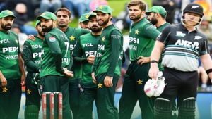 పాకిస్థాన్‌ను వెంటాడుతోన్న దరిద్య్రం - ఈసారి కూడా అదే తంతు!