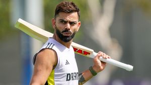 కోహ్లీ ఫ్యాన్స్‌కు గుడ్ న్యూస్ - 'మరో 4 ఏళ్ల పాటు అంతర్జాతీయ క్రికెట్‌లో!'