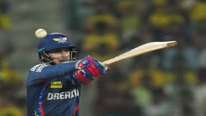 RR VS LSG: ఆఖరి ఓవర్లో విధ్వంసం - స్టేడియం చెవులకు చిల్లు!