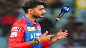 అందుకే నేను ఇప్పటివరకు సరిగ్గా బౌలింగ్ చేయలా: అక్షర్ పటేల్