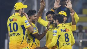 CSK vs SRH: సీఎస్కేకు బిగ్ షాక్.. జట్టుకు స్టార్ ఆటగాడు దూరం!