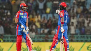 LSG vs DC: రిషబ్ పంత్ చేసిన ఒక తప్పు వల్లే.. లక్నోపై ఢిల్లీ ఘన విజయం