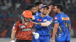 Ishan Kishan: అంపైర్ డబ్బులు తీసుకున్నాడు కదా!