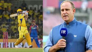 IPL 2025: ధోని సత్తా అయిపోయింది.. త్వరలో కామెంట్రీ బాక్స్‌లో చేరాలి