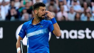 నొవాక్ జకోవిచ్‌కు బిగ్ షాక్