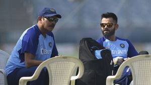 వైభవ్ గురించి రవిశాస్త్రి ఇలా ఎందుకన్నాడు?.. యువ ఆటగాళ్లకు హెచ్చరిక