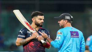 నా హార్ట్ బీట్ పెరిగిపోయింది.. ఇలాంటివి తట్టుకోలేను ప్లీజ్..!: రికీ పాంటింగ్