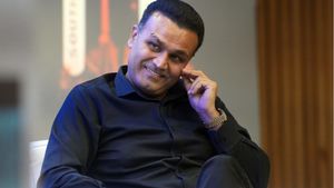 IPL 2025: చిక్కుల్లో పడిన టీమిండియా స్టార్.. క్షమాపణ చెప్పాల్సిందే..