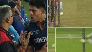 GT vs SRH: థర్డ్ అంపైర్ తప్పిదం.. శుభ్‌మన్ గిల్ అసహనం (వీడియో)