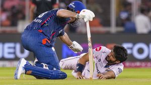 GT vs LSG: రెండు సార్లు తప్పిన ప్రమాదం!