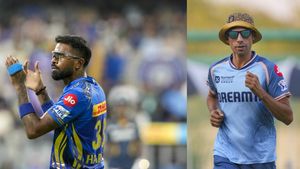 IPL 2025: హార్దిక్ పాండ్యా, ఆశిష్ నెహ్రాకు బీసీసీఐ బిగ్ షాక్!