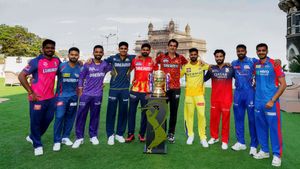 IPL 2025: ఐపీఎల్‌లో కెప్టెన్లుగా సంచలనం సృష్టించిన బౌలర్లు వీరే..