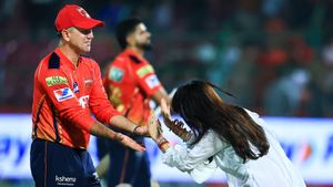 పంజాబ్ కింగ్స్ గెలుపు క్రెడిట్ నాది కాదు.. అతనిదే: రికీ పాంటింగ్