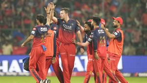 క్వాలిఫయర్-1లో గెలవాలంటే 2 మార్పులు చేయండి: ఆర్సీబీ మాజీ ప్రధాన కోచ్