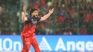 ఆర్‌సీబీ వల్లే ఆ నరకం నుంచి బయట పడ్డా: సుయాష్ శర్మ