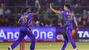 IPL 2025: ట్రెంట్ బౌల్ట్ ట్రిపుల్ సెంచరీ