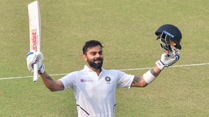 విరాట్ కోహ్లీకి భారతరత్న ఇవ్వాలి: మాజీ క్రికెటర్